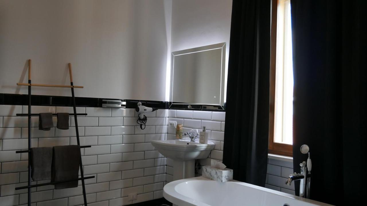 An Deluxe Suites 안코나 외부 사진